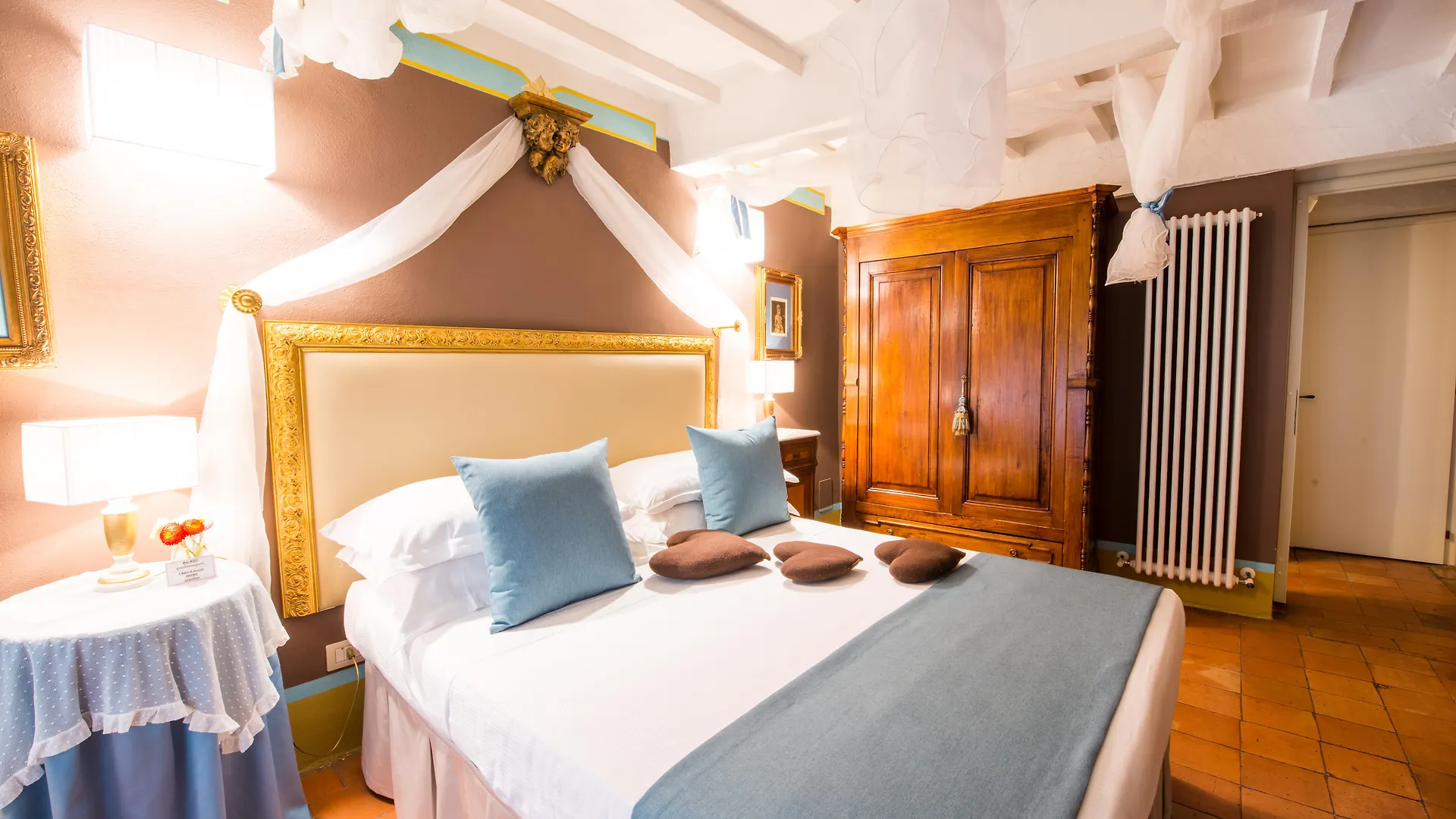 Torre Giardino Segreto B&B- Borgo Capitano Collection - Albergo Diffuso San Quirico d'Orcia