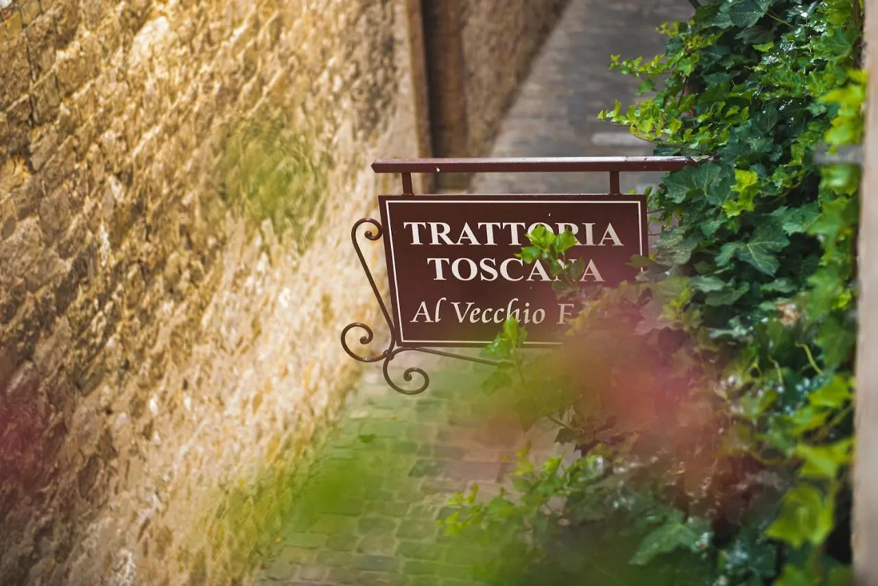 Torre Giardino Segreto B&B- Borgo Capitano Collection - Albergo Diffuso San Quirico d'Orcia Bed & Breakfast